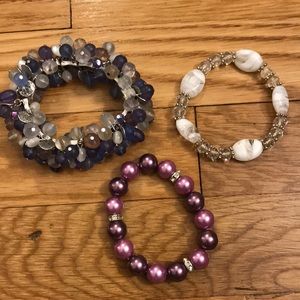 Lot of 3 stretch beaded bracelets